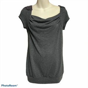 Bluheaven dark gray top size M pretty details
